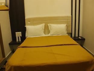 Hotel Shiv Lake ブジ エクステリア 写真